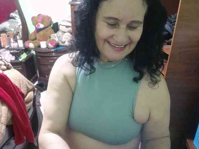 jazmin-mature webcam