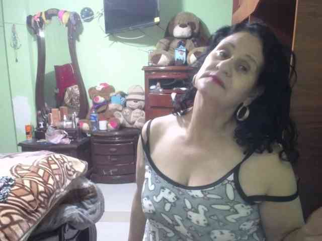 jazmin-mature webcam