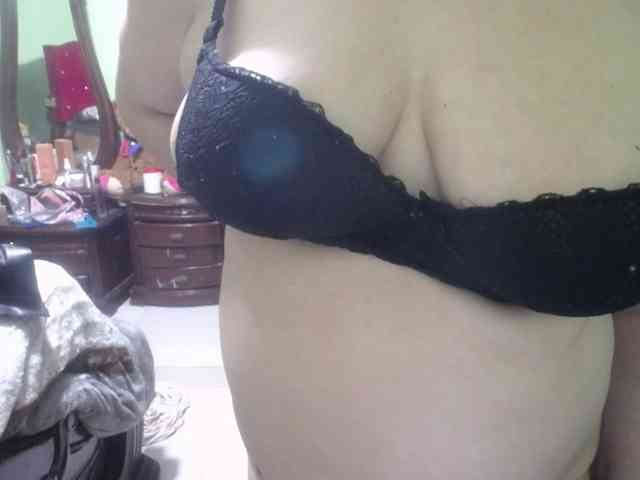 jazmin-mature webcam