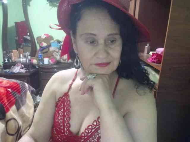 jazmin-mature webcam