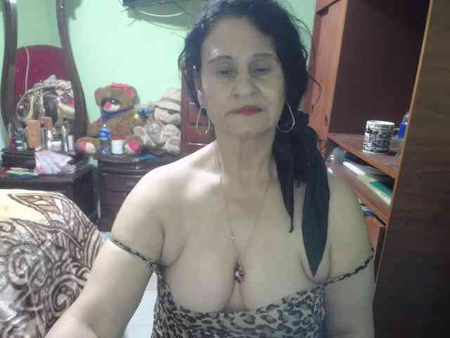 jazmin-mature webcam