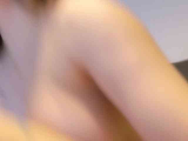 EmilyxJames webcam