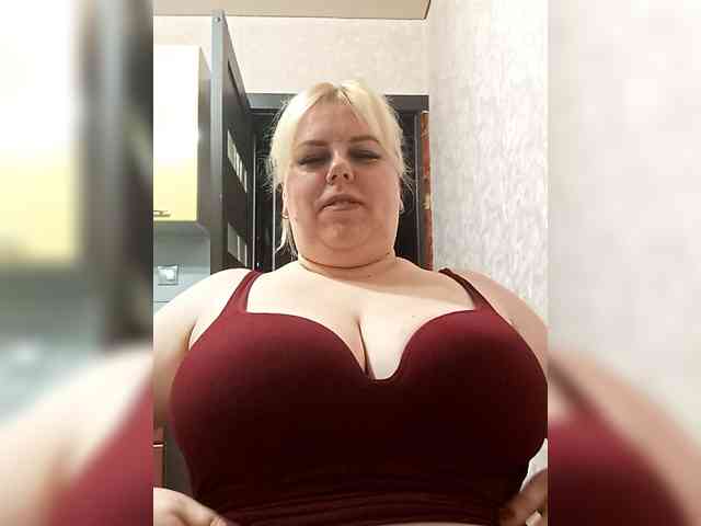 blondy_girl1499 webcam