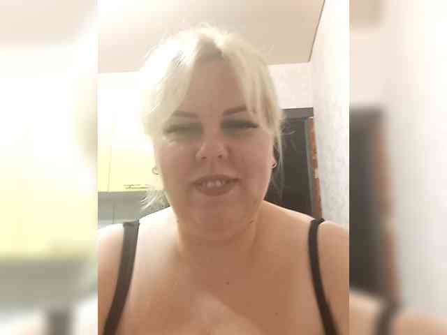 blondy_girl1499 webcam