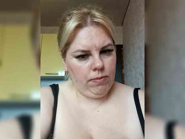 blondy_girl1499 webcam