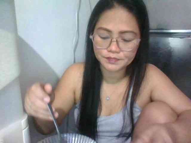 LUCKYME22 webcam