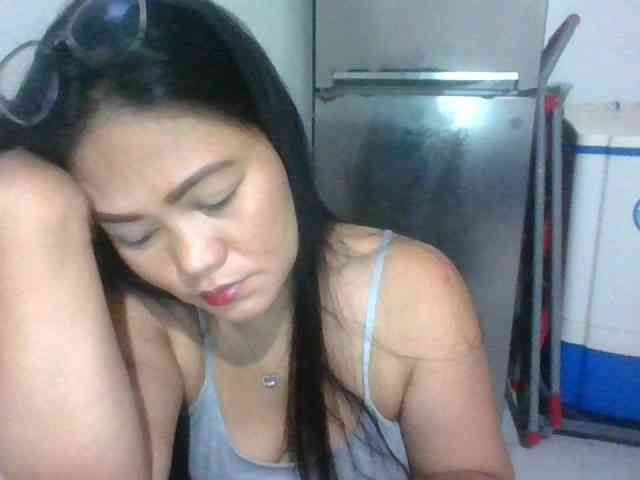 LUCKYME22 webcam