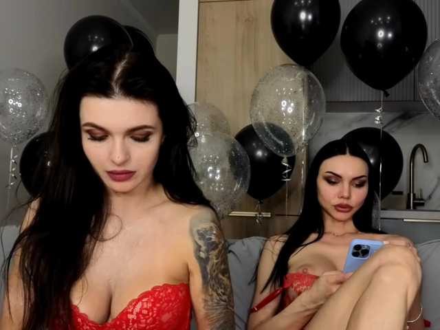 Accedi alla chat con il nickname Amyleeplayss Amyleeplayss