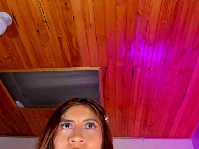emiliclark webcam