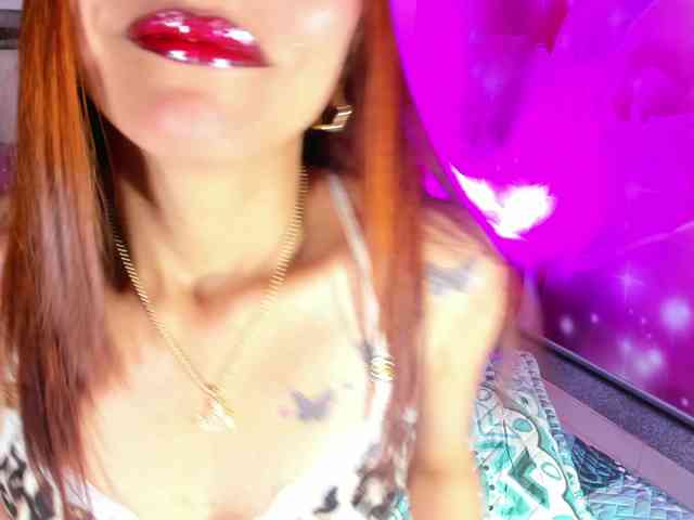 emiliclark webcam