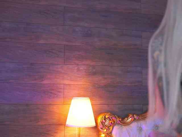 JuicyJessye webcam