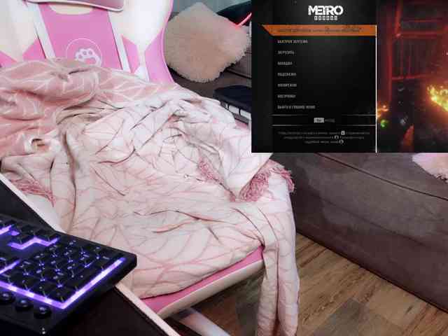 Alisa-Cheshirovna webcam