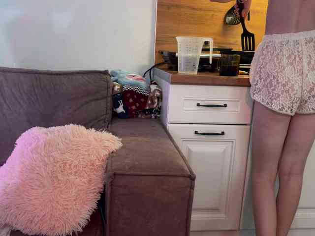 Alisa-Cheshirovna webcam