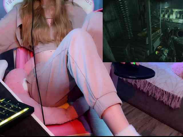 Alisa-Cheshirovna webcam