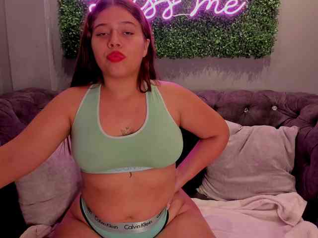 miacollins webcam