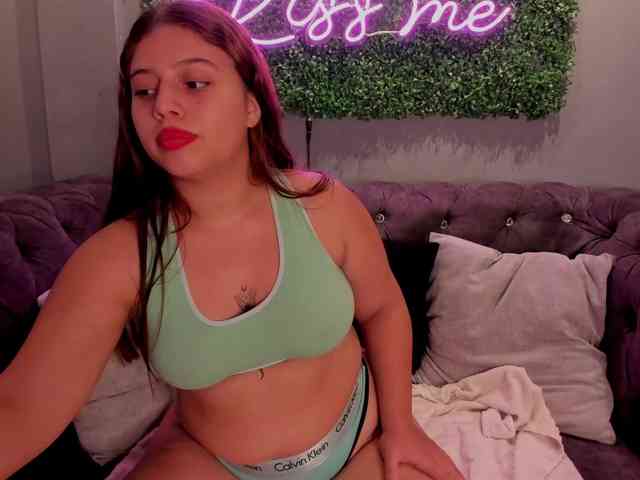 miacollins webcam