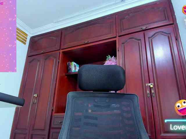 ValkiriaContee webcam