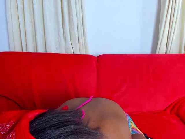 ValkiriaContee webcam