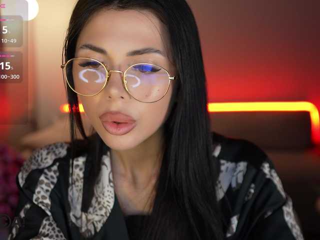 Vai a chattare su KatrinaMoreno KatrinaMoreno