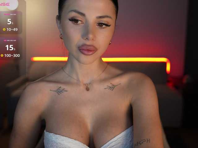 Entra en el chat con el modelo KatrinaMoreno KatrinaMoreno