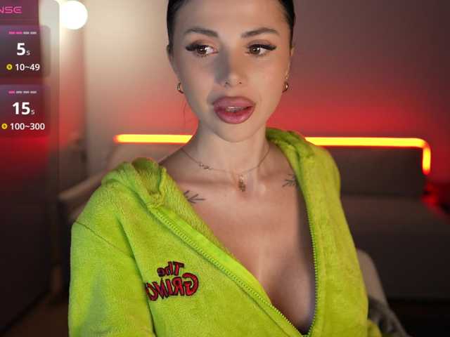 go to chat with KatrinaMoreno