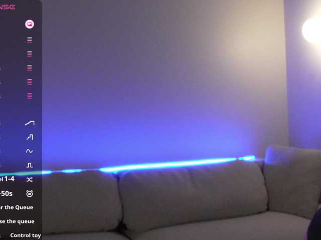 Accedi alla chat con il nickname KatrinaMoreno KatrinaMoreno