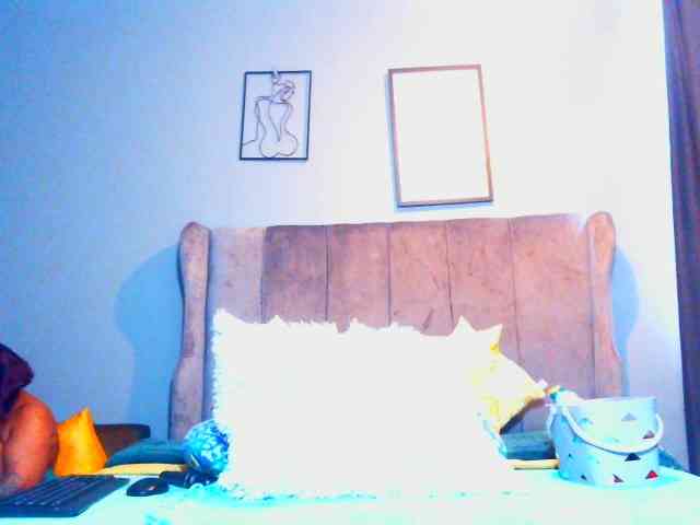 PearBlu38 webcam