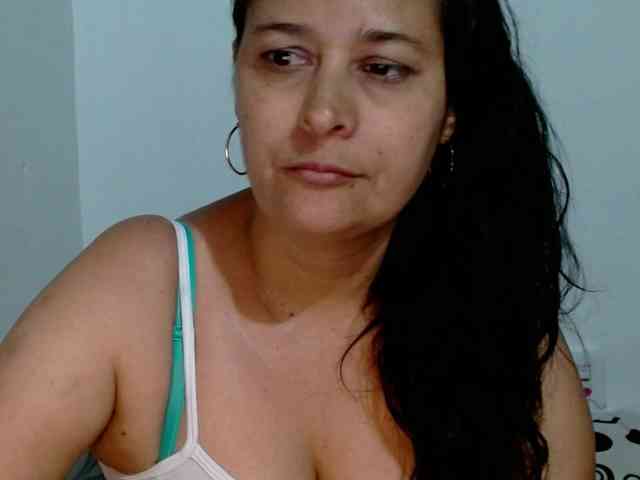 Adrianamilf webcam