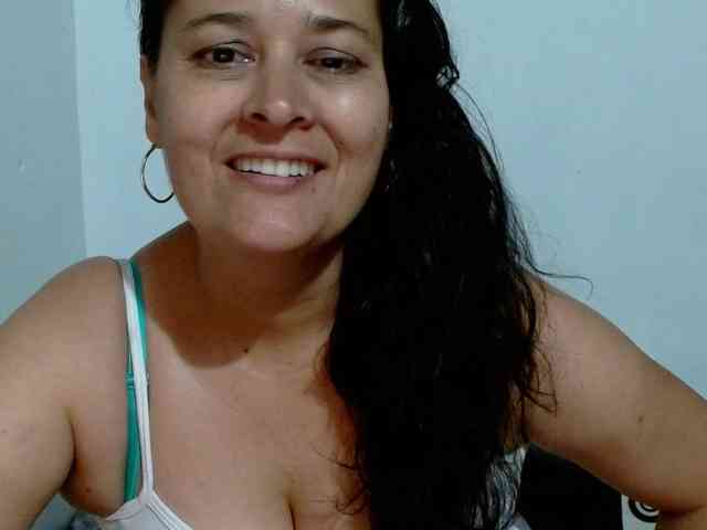 Adrianamilf webcam