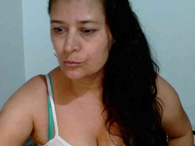 Adrianamilf webcam