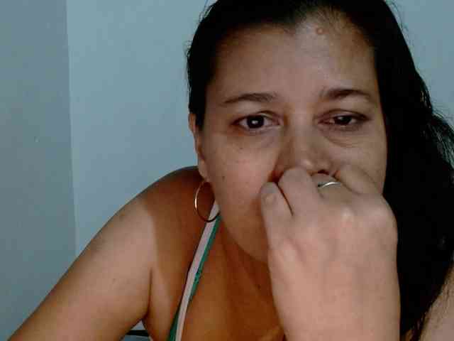 Adrianamilf webcam