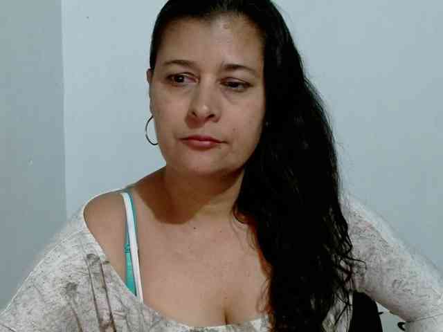 Adrianamilf webcam