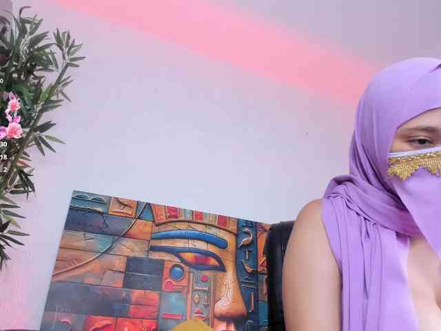 Eva-abaad webcam