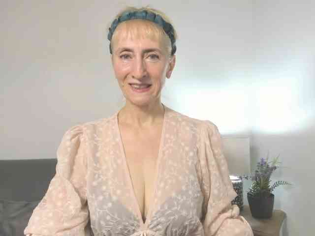 MargaretCherry webcam