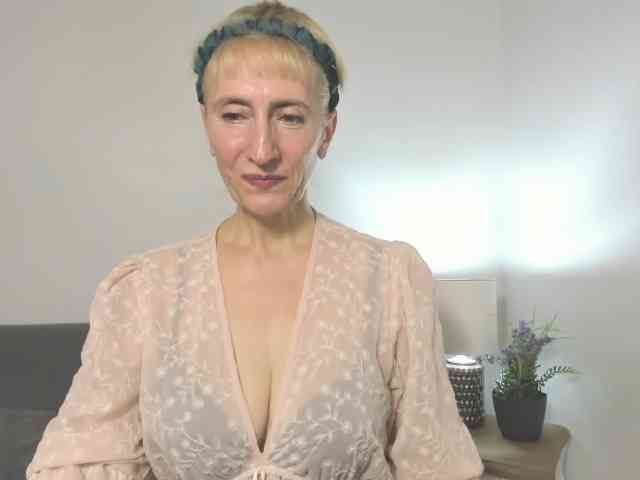 MargaretCherry webcam