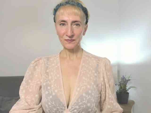 MargaretCherry webcam