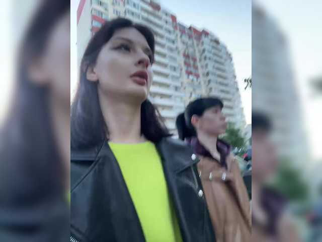 Рунетки: красивые женщины занимаются мастурбацией, секс чат бесплатно