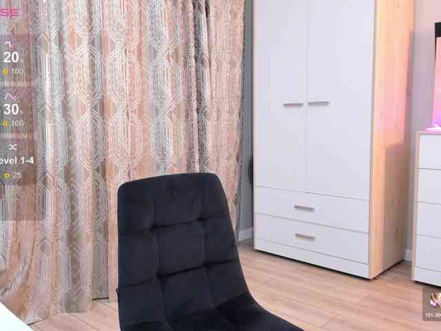 -dkny- webcam