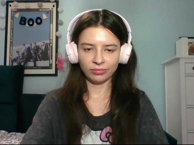 LariceHot webcam