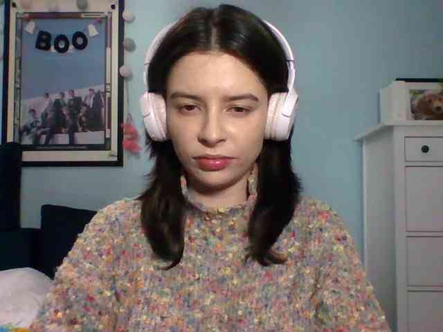 LariceHot webcam