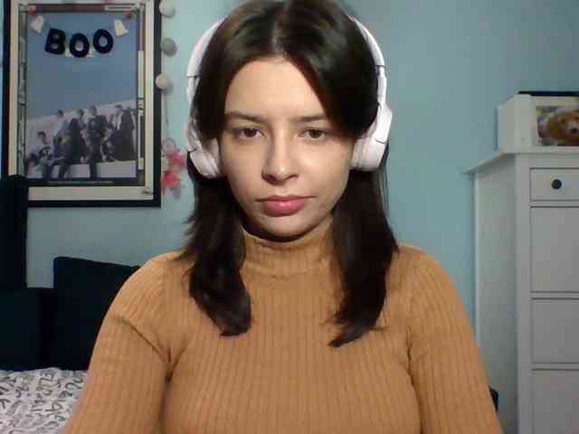 LariceHot webcam