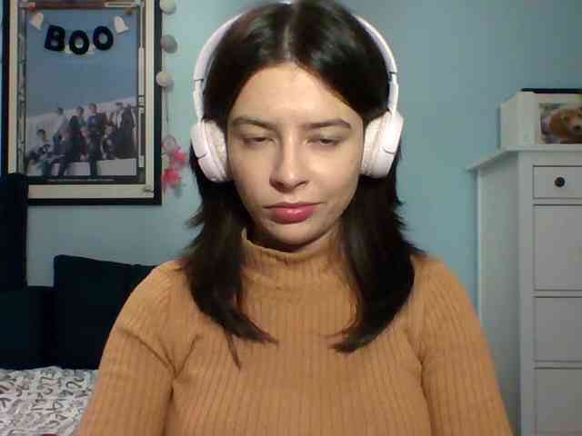 LariceHot webcam
