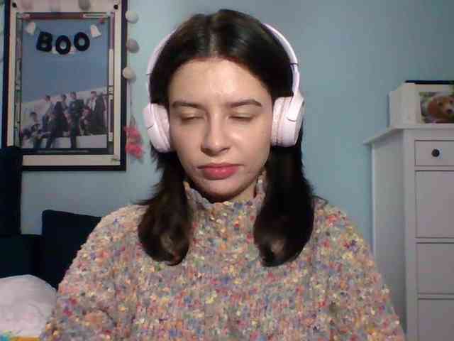 LariceHot webcam