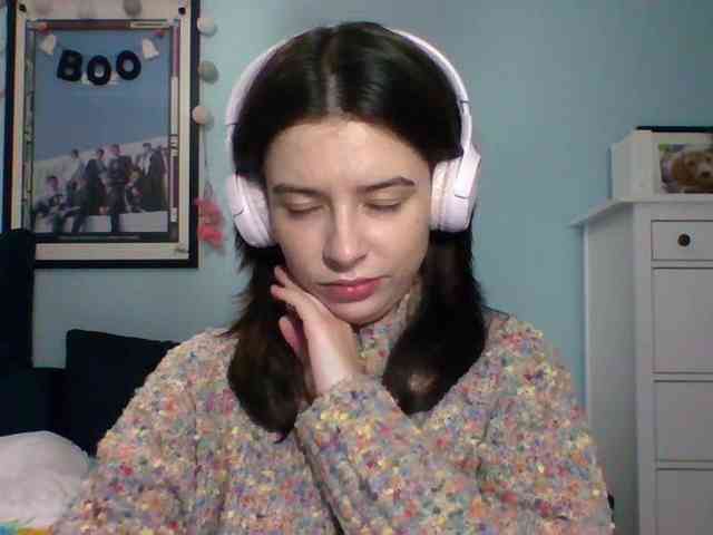 LariceHot webcam