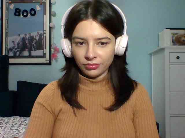 LariceHot webcam