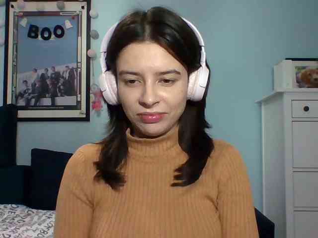 LariceHot webcam