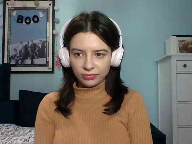 LariceHot webcam
