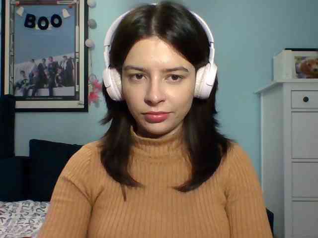 LariceHot webcam