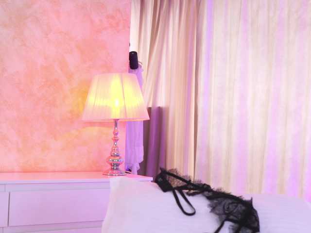 Accedi alla chat con il nickname ArtTeasee ArtTeasee