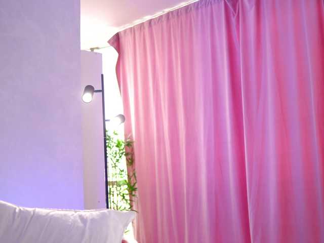 Gratis Live Sexcam mit ArtTeasee ArtTeasee